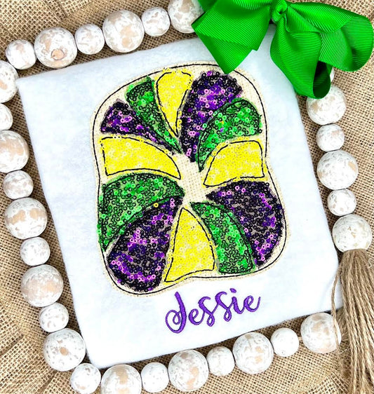 King Cake Applique Design | Bean Stitch | 5 sizes | 4x4 | 5x7 | 6x10 | 8x8 | 8x12